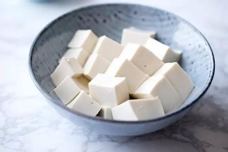 豆腐对于痛风患者是有害还是有益