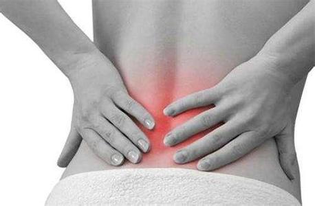 经常腰疼是不是因为患上了强直性脊柱炎？