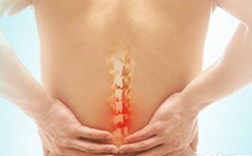 为什么强直性脊柱炎患者总是会感觉到自己关节疼痛僵硬呢？